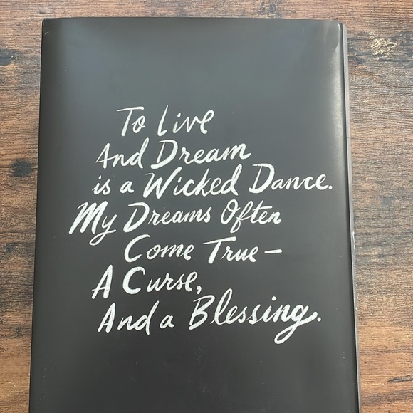 “Love, Pamela” by Pamela Anderson - Picture 2 of 3